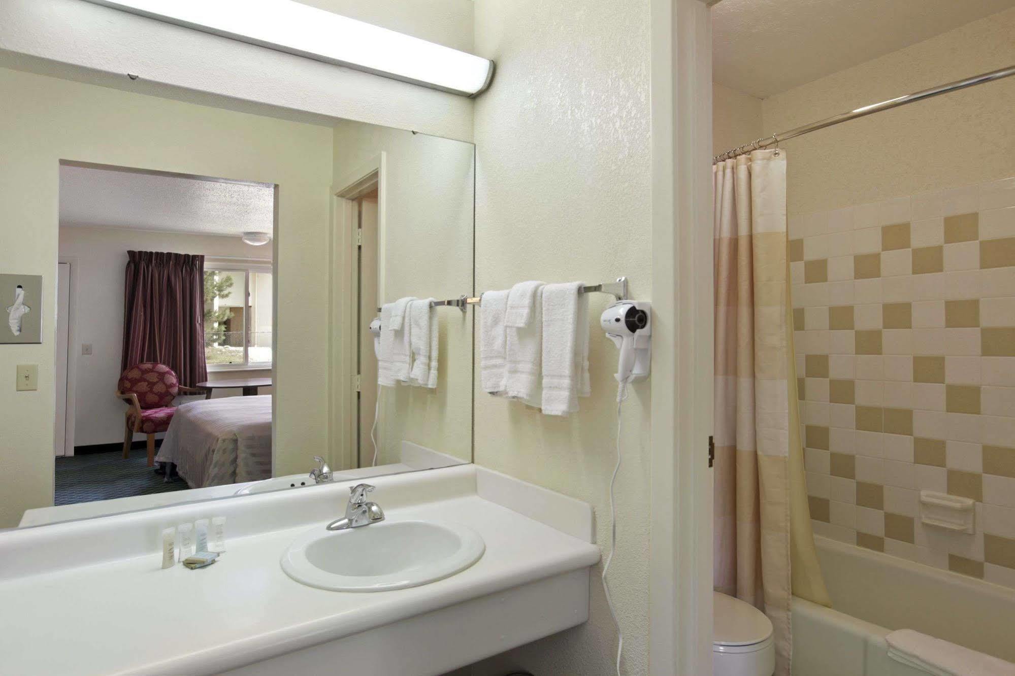 Fairfield By Marriott Port Clinton Waterfront Hotell Rom bilde